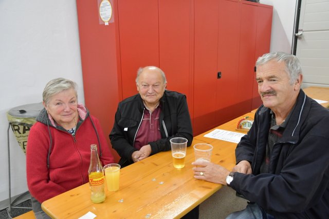 Hendlschnapsen am 4. Nov. 2023