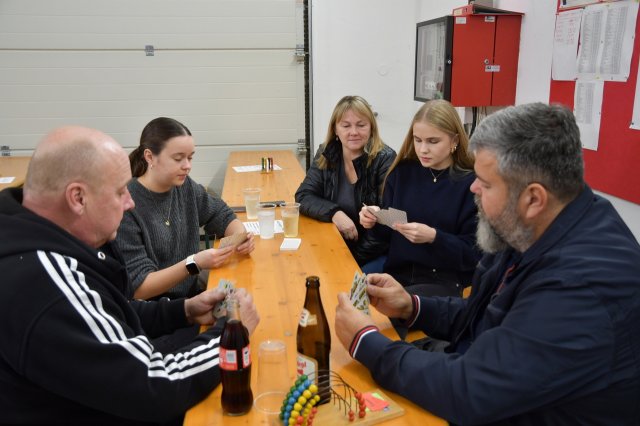 Hendlschnapsen am 8. November 2025