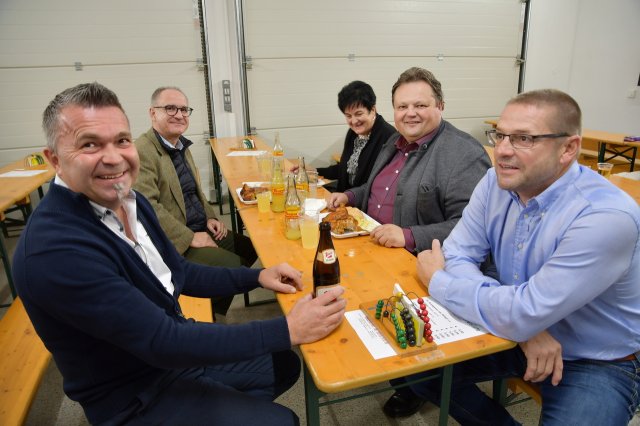 Hendlschnapsen am 8. November 2025