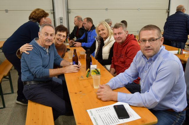 Hendlschnapsen am 8. November 2025