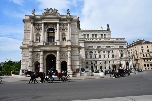 2-Tages-Ausflug Schneeberg und Wien im Juni 2023