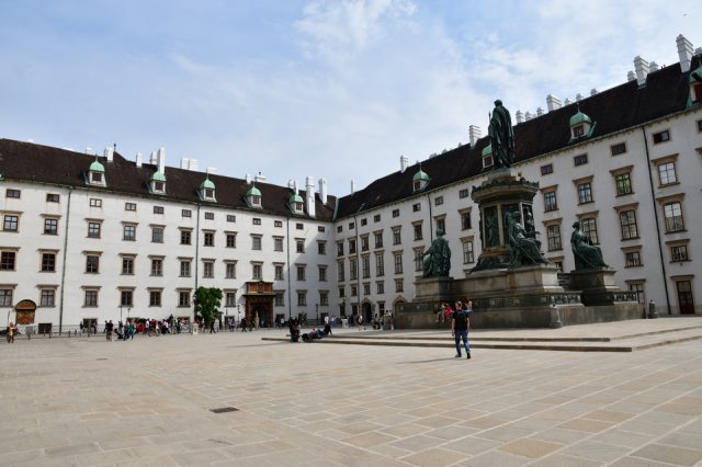 2-Tages-Ausflug Schneeberg und Wien im Juni 2023