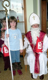 Der Nikolaus in der VS Grossm&uuml;rbisch