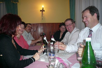 G&auml;ste am Feuerwehrball in Kleinm&uuml;rbisch