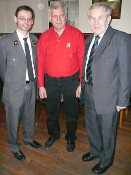 Rene Schabh&uuml;ttl und HR Dr. Michael Palkovits mit Organisator Karl Windisch