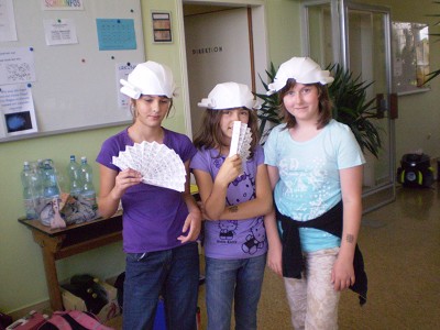 Elisabeth, Laura und Julia haben im Juli das 4. Schuljahr beendet