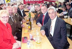 Ehreng&auml;ste bei der Festveranstaltung der Feuerwehr Kleinm&uuml;rbisch