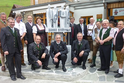 Einweihung der Danke-Stoakogler-Statue in Gasen