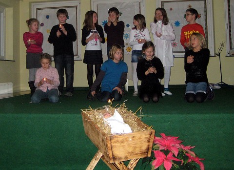 Weihnachtsfeier 2011 in der Volksschule