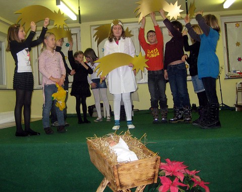 Weihnachtsfeier 2011 in der Volksschule