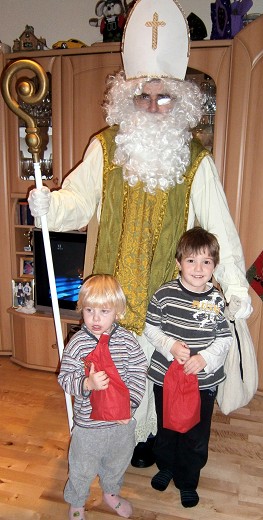 Nikolaus und Krampus in Kleinm&uuml;rbisch