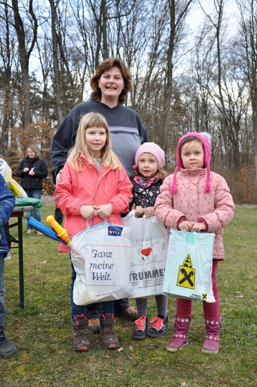 Ostereiersuche 2016 am Karsamstag beim Spielplatz Kleinm&uuml;rbisch