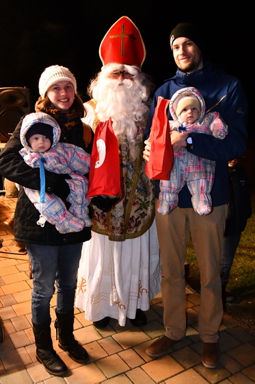 Der Nikolaus war am 7. Dezember beim Spielplatz Kleinmürbisch