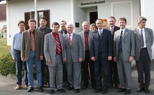 Gemeindebesuch von LH-Stv. Mag. Franz Steindl in Kleinmürbisch am 30. Okt. 2004 Gemeindebesuch von LH-Stv. Mag. Franz Steindl in Kleinmürbisch am 30. Okt. 2004